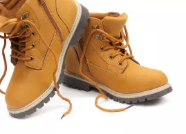 Čo znamenájú EN ISO kódy pracovnej bezpečnostnej obuvi?